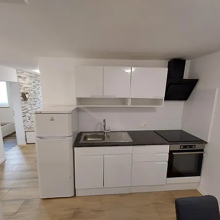 Makso Apartament *